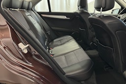 met. ruskea Mercedes-Benz C 2012 kuva 15.