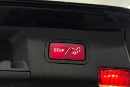 musta Mercedes-Benz C 2012 kuva 14.