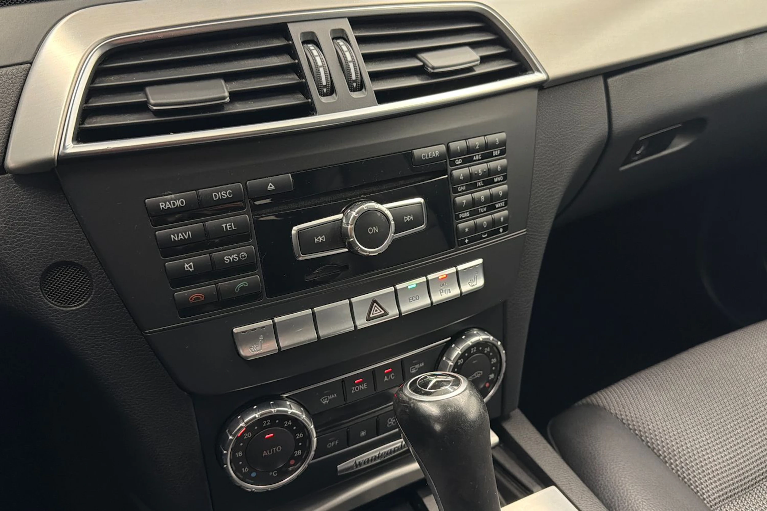 musta Mercedes-Benz C 2012 kuva 21.