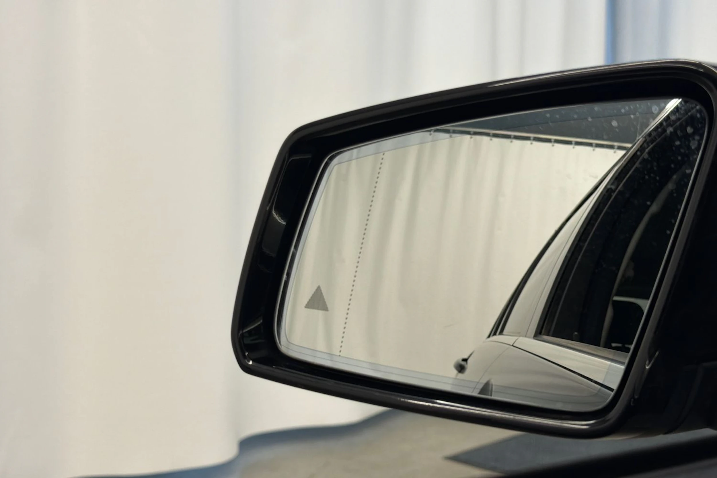 musta Mercedes-Benz C 2012 kuva 24.
