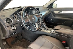 hopea Mercedes-Benz C 2012 kuva 7.