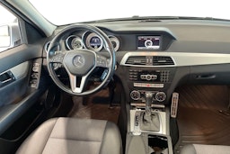hopea Mercedes-Benz C 2012 kuva 9.