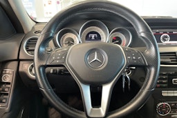 hopea Mercedes-Benz C 2012 kuva 17.