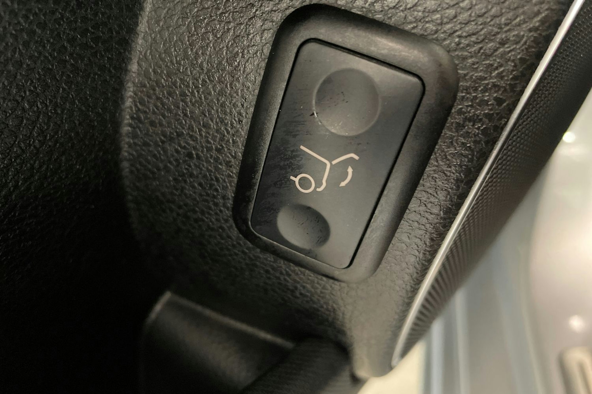 hopea Mercedes-Benz C 2012 kuva 32.