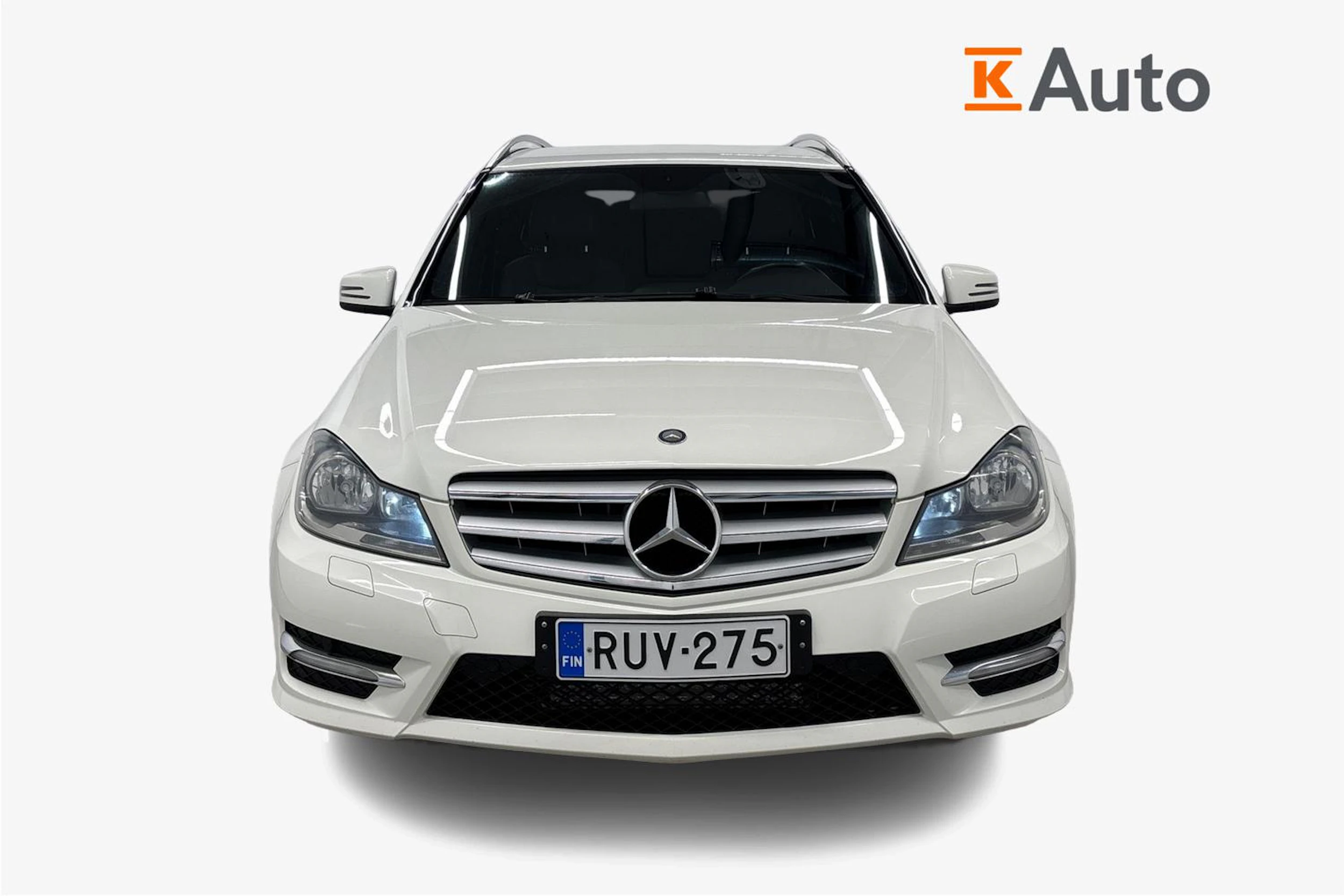 valkoinen Mercedes-Benz C 2012 kuva 4.