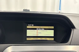 valkoinen Mercedes-Benz C 2012 kuva 18.