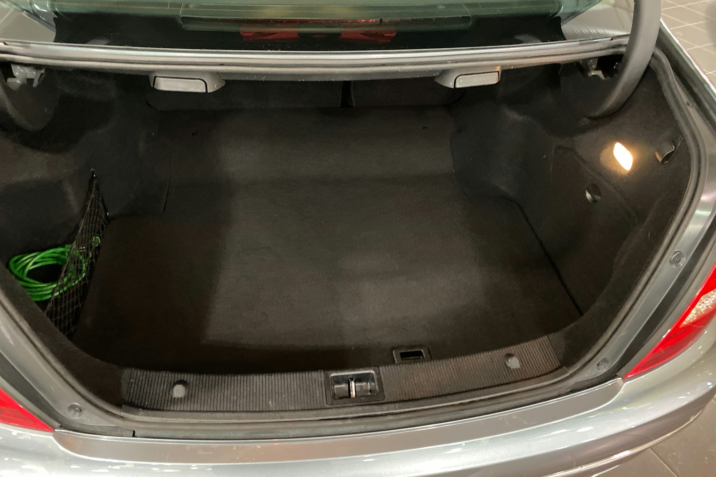 Harmaa Mercedes-Benz C 2012 kuva 15.