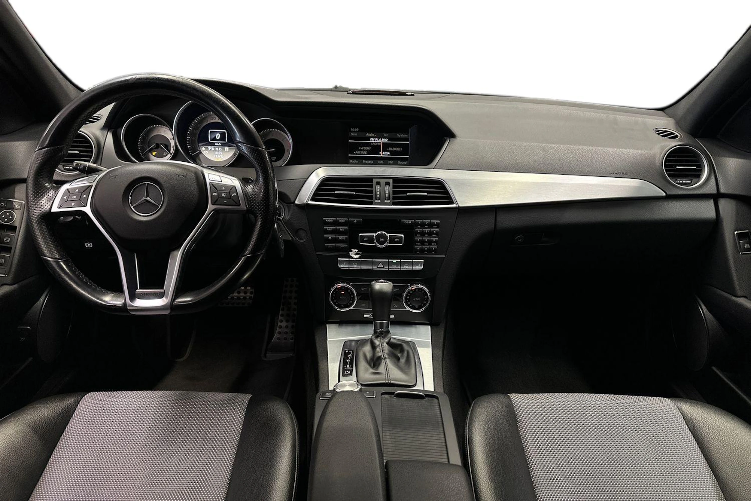 met. musta Mercedes-Benz C 2012 kuva 7.