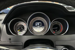 met. musta Mercedes-Benz C 2012 kuva 18.