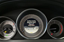 met. musta Mercedes-Benz C 2012 kuva 20.