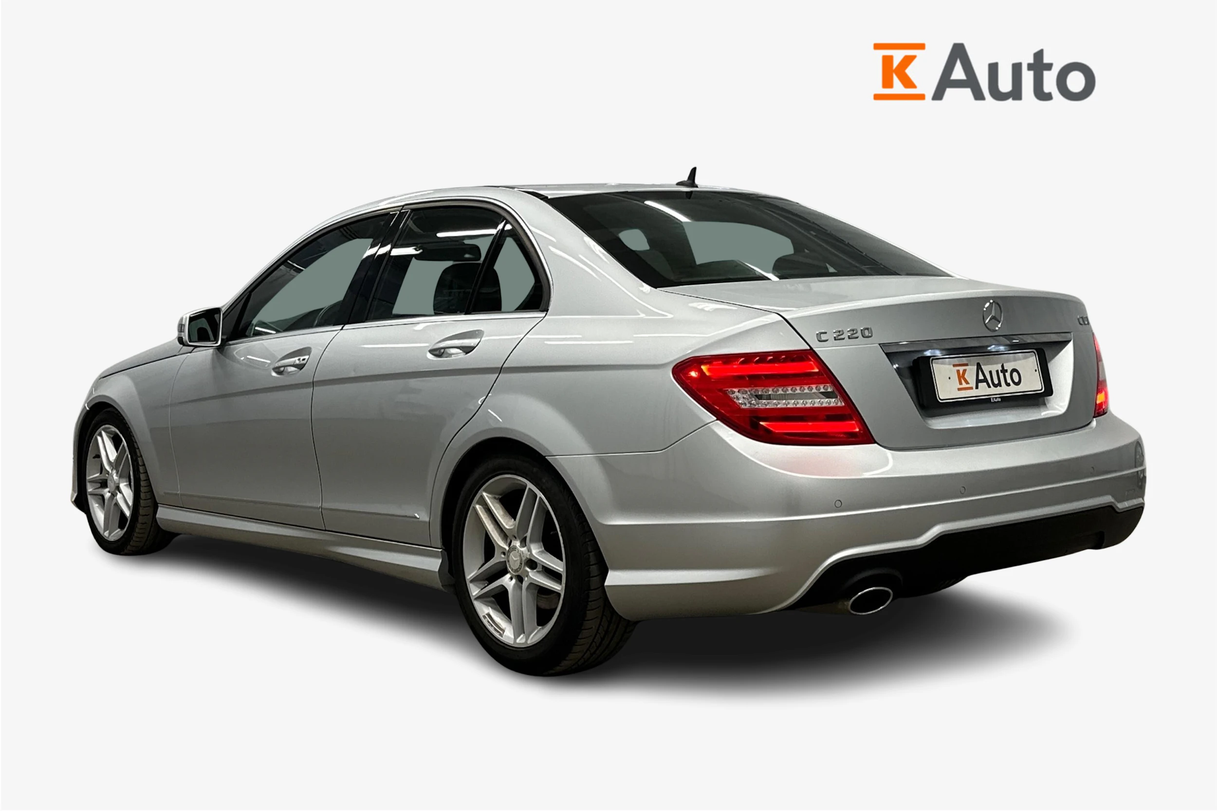 hopea Mercedes-Benz C 2013 kuva 2.