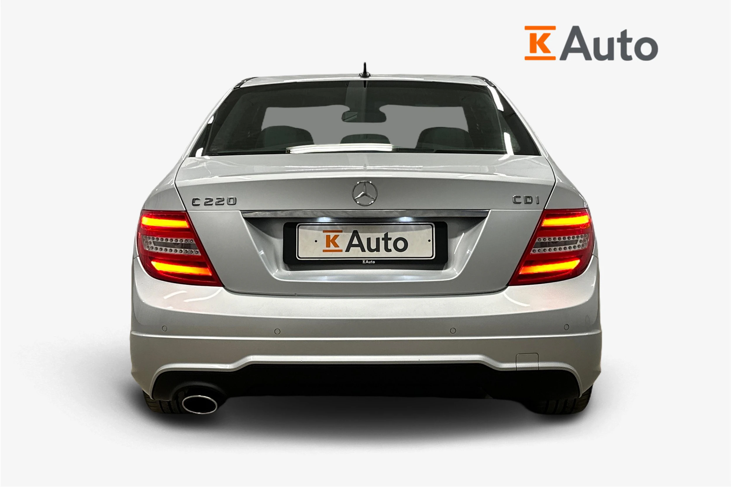 hopea Mercedes-Benz C 2013 kuva 3.