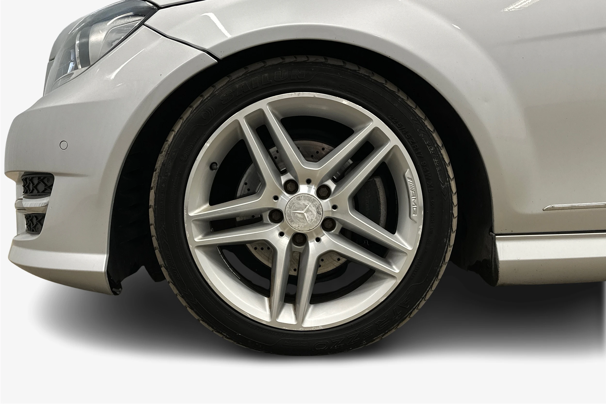 hopea Mercedes-Benz C 2013 kuva 9.