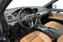 musta Mercedes-Benz C 2013 kuva 7.