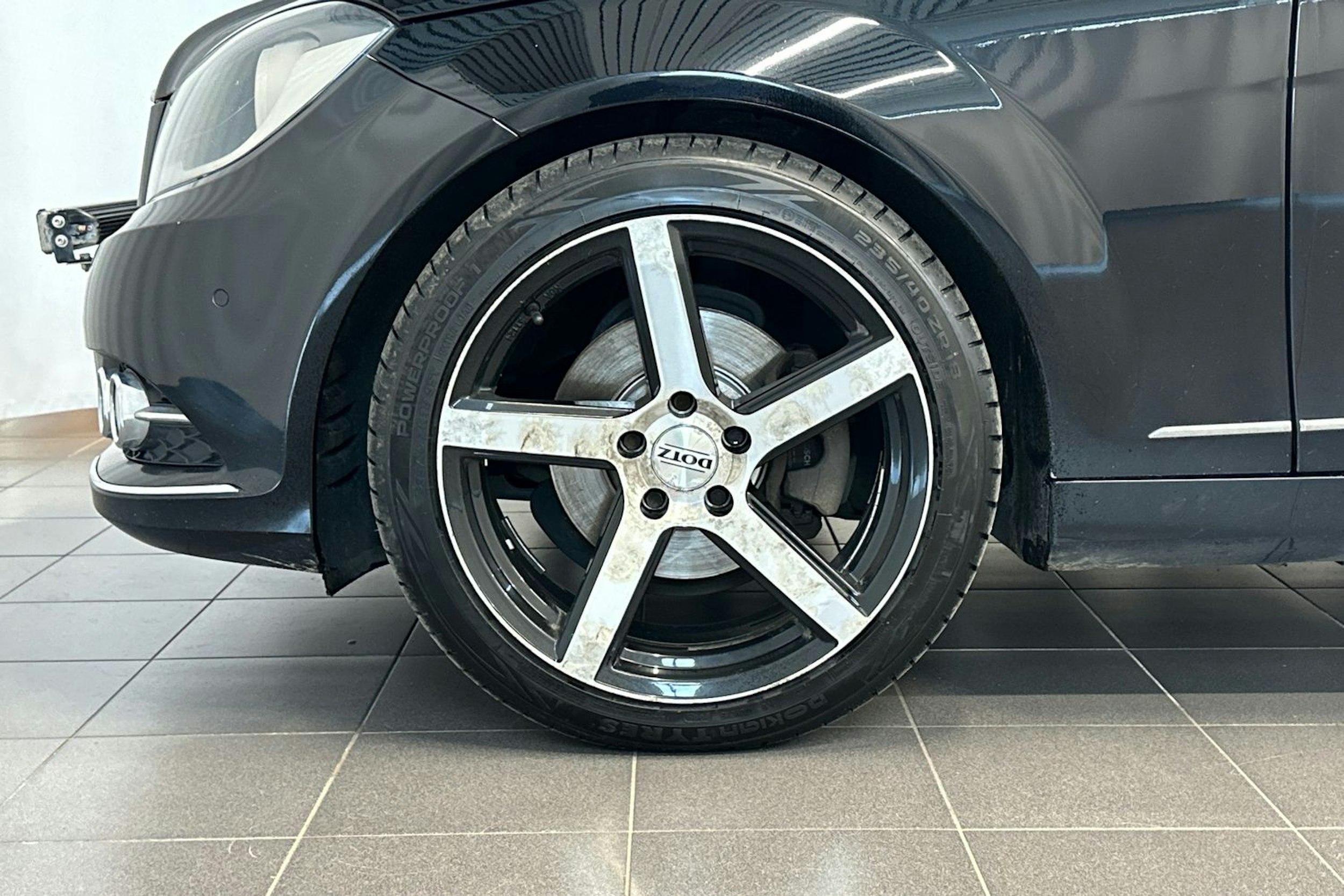 musta Mercedes-Benz C 2013 kuva 9.