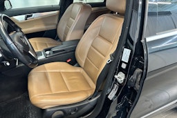 musta Mercedes-Benz C 2013 kuva 14.