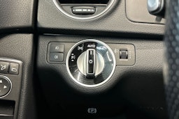 musta Mercedes-Benz C 2013 kuva 17.
