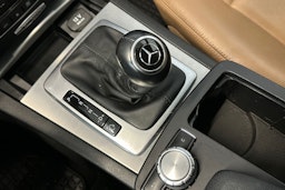 musta Mercedes-Benz C 2013 kuva 28.