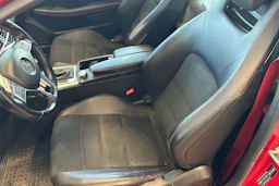 Punainen Mercedes-Benz C 2013 kuva 6.