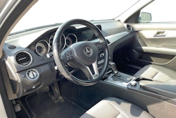 harmaa Mercedes-Benz C 2013 kuva 3.