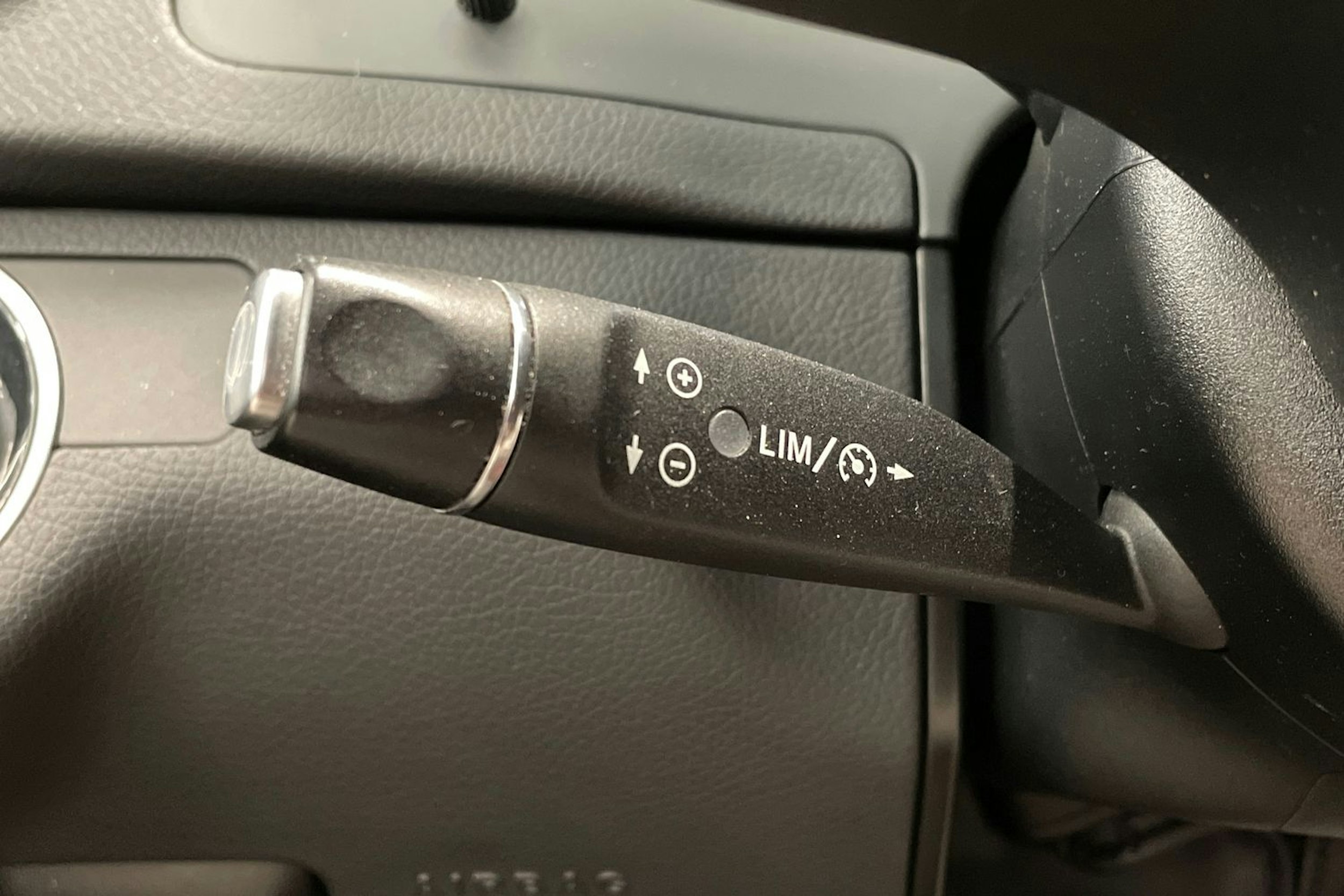 harmaa Mercedes-Benz C 2013 kuva 17.
