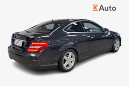 Musta Mercedes-Benz C 2013 kuva 6.
