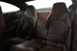 Musta Mercedes-Benz C 2013 kuva 10.