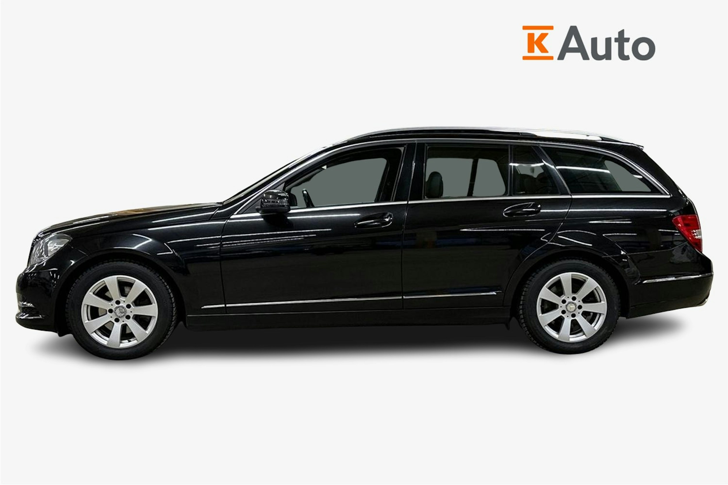 Musta Mercedes-Benz C 2013 kuva 6.