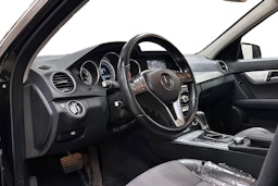 Musta Mercedes-Benz C 2013 kuva 7.