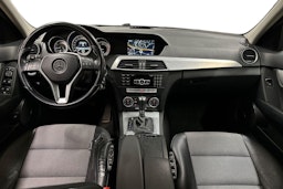 Musta Mercedes-Benz C 2013 kuva 9.