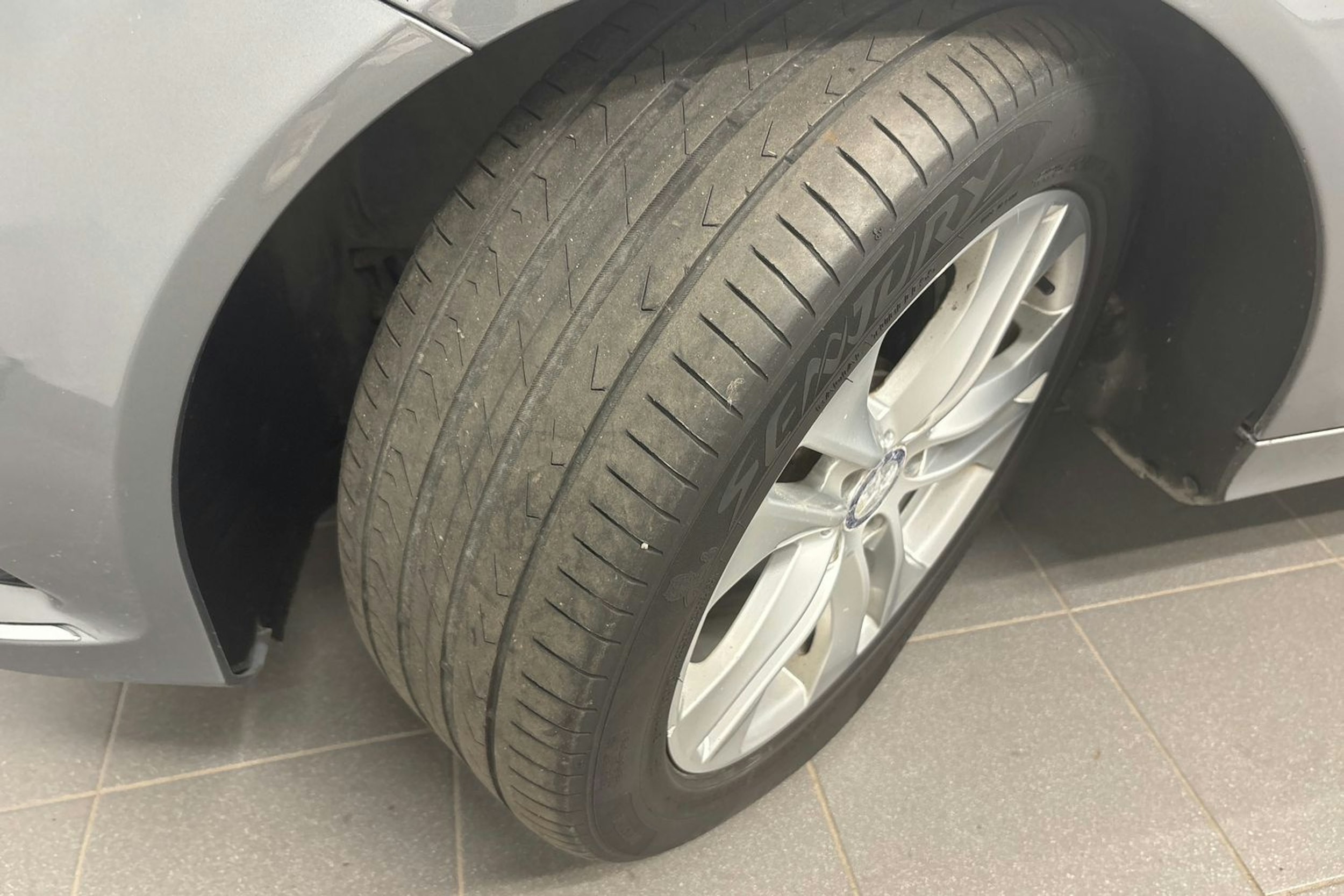 harmaa Mercedes-Benz C 2013 kuva 10.