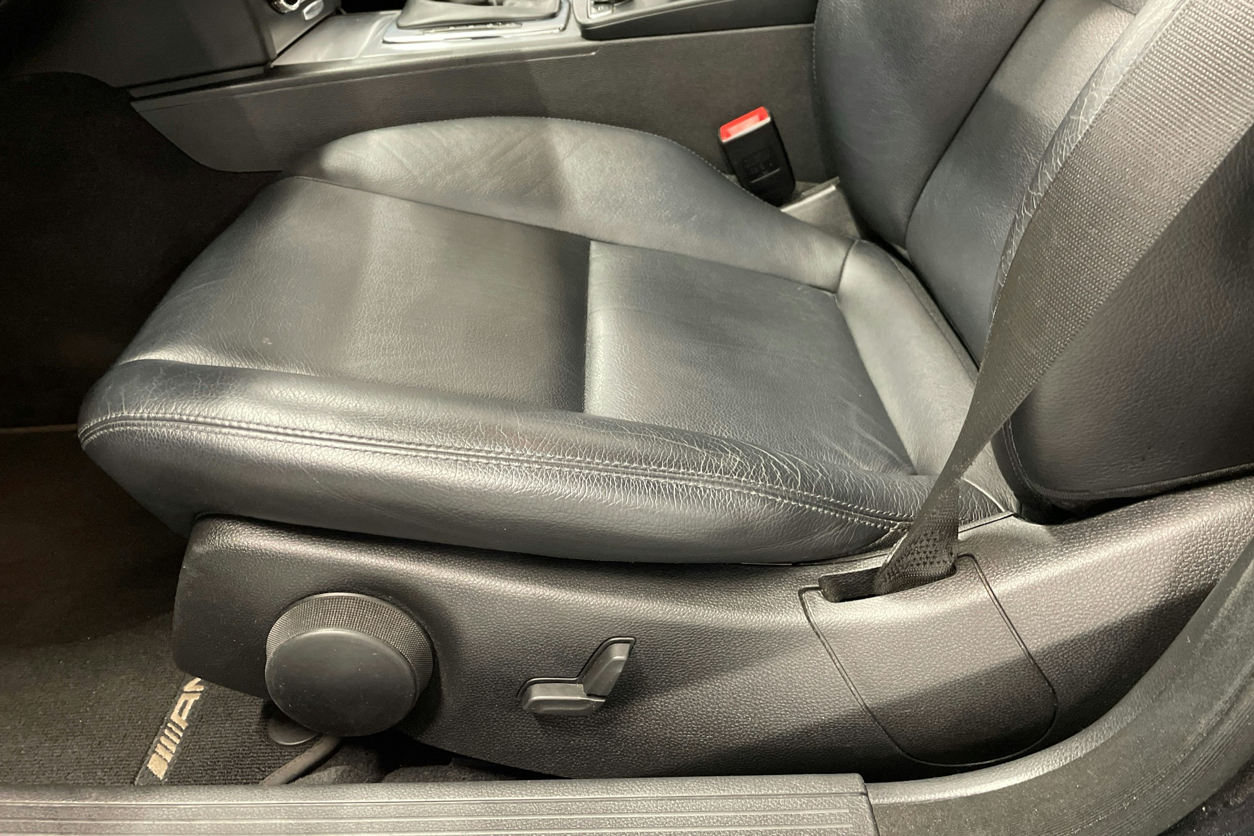 musta Mercedes-Benz C 2013 kuva 10.