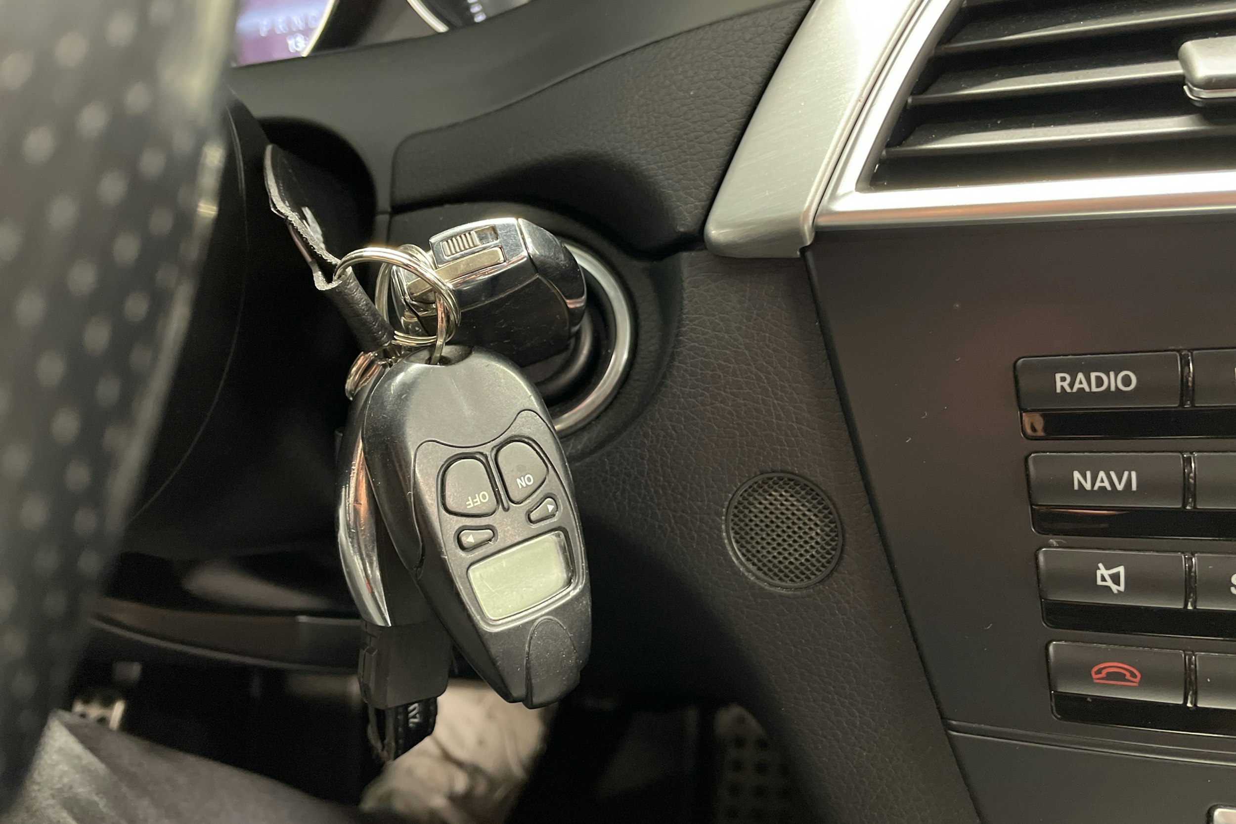 musta Mercedes-Benz C 2013 kuva 16.