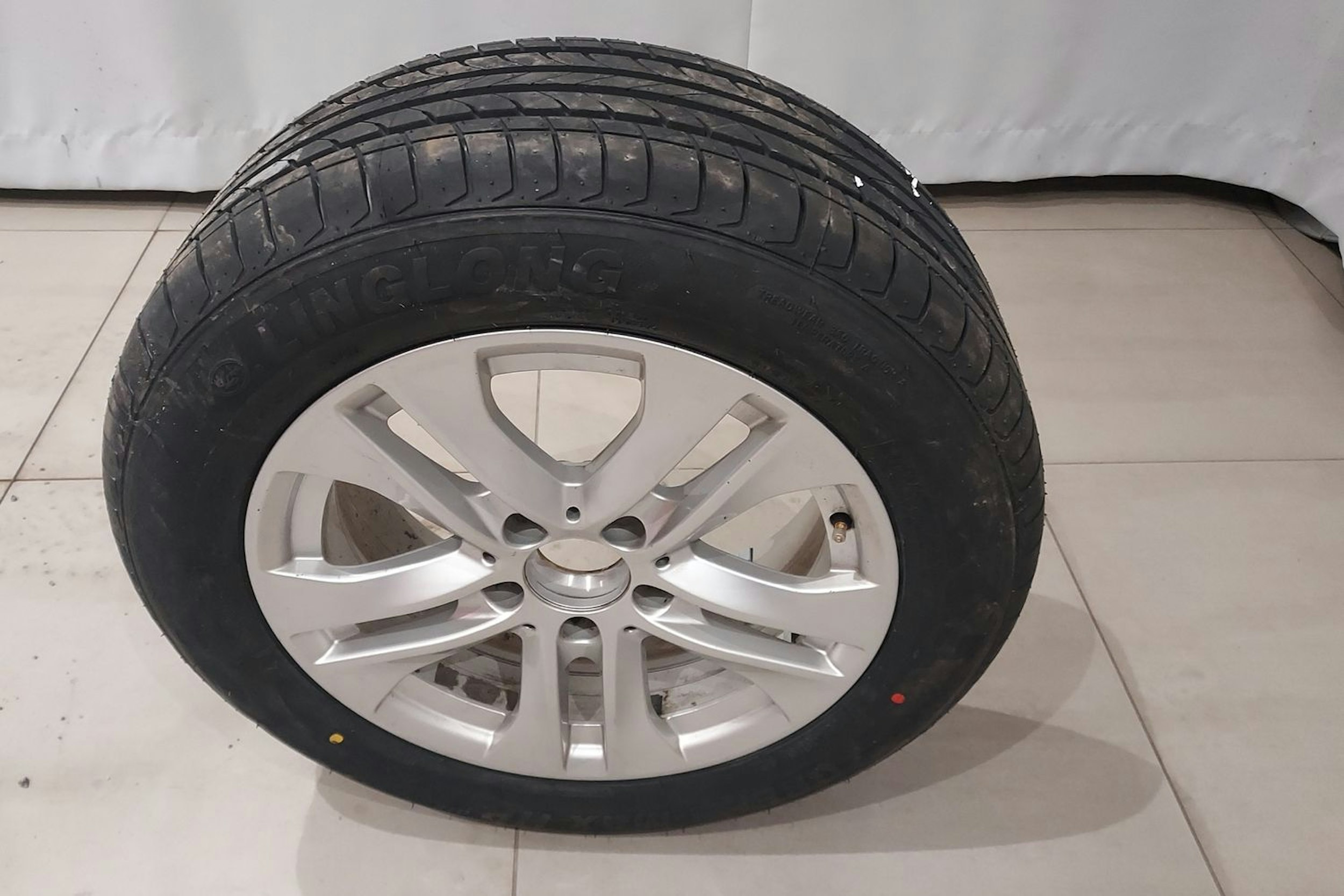 harmaa Mercedes-Benz C 2013 kuva 14.