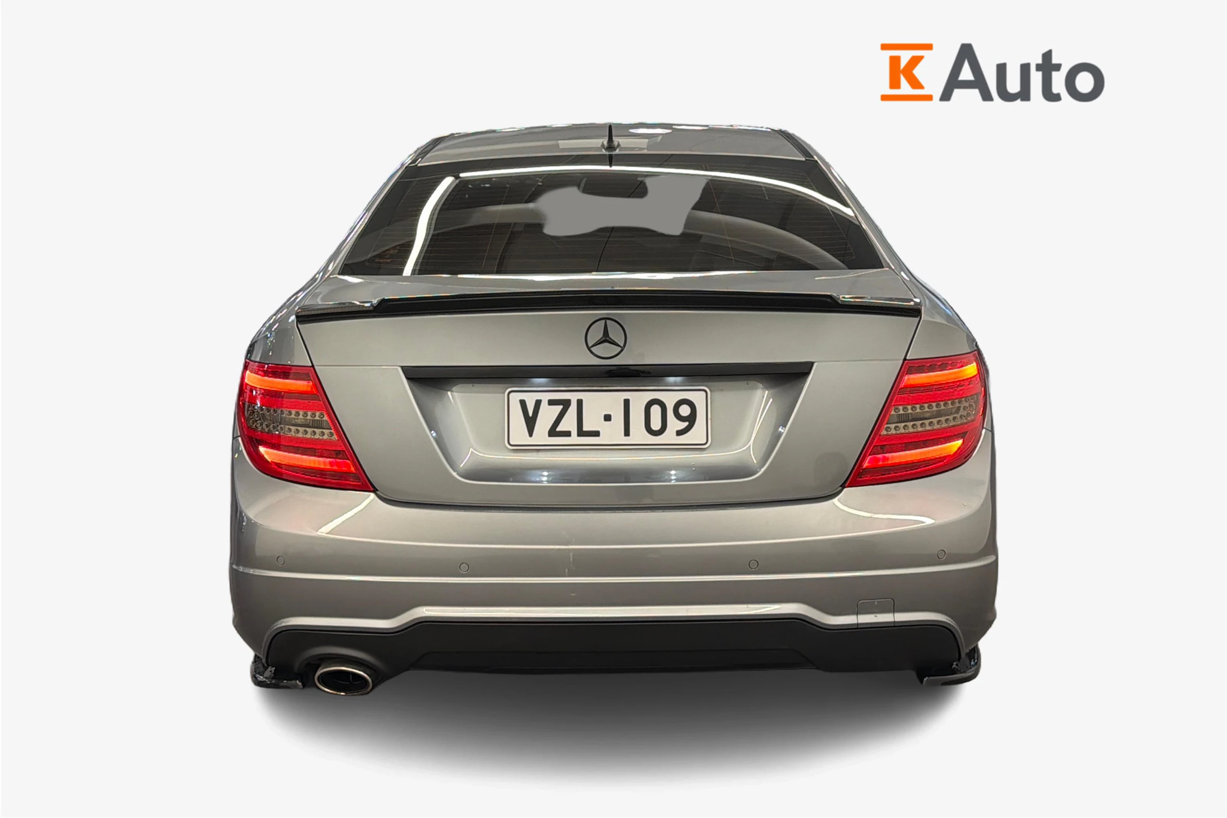 Harmaa Mercedes-Benz C 2013 kuva 3.