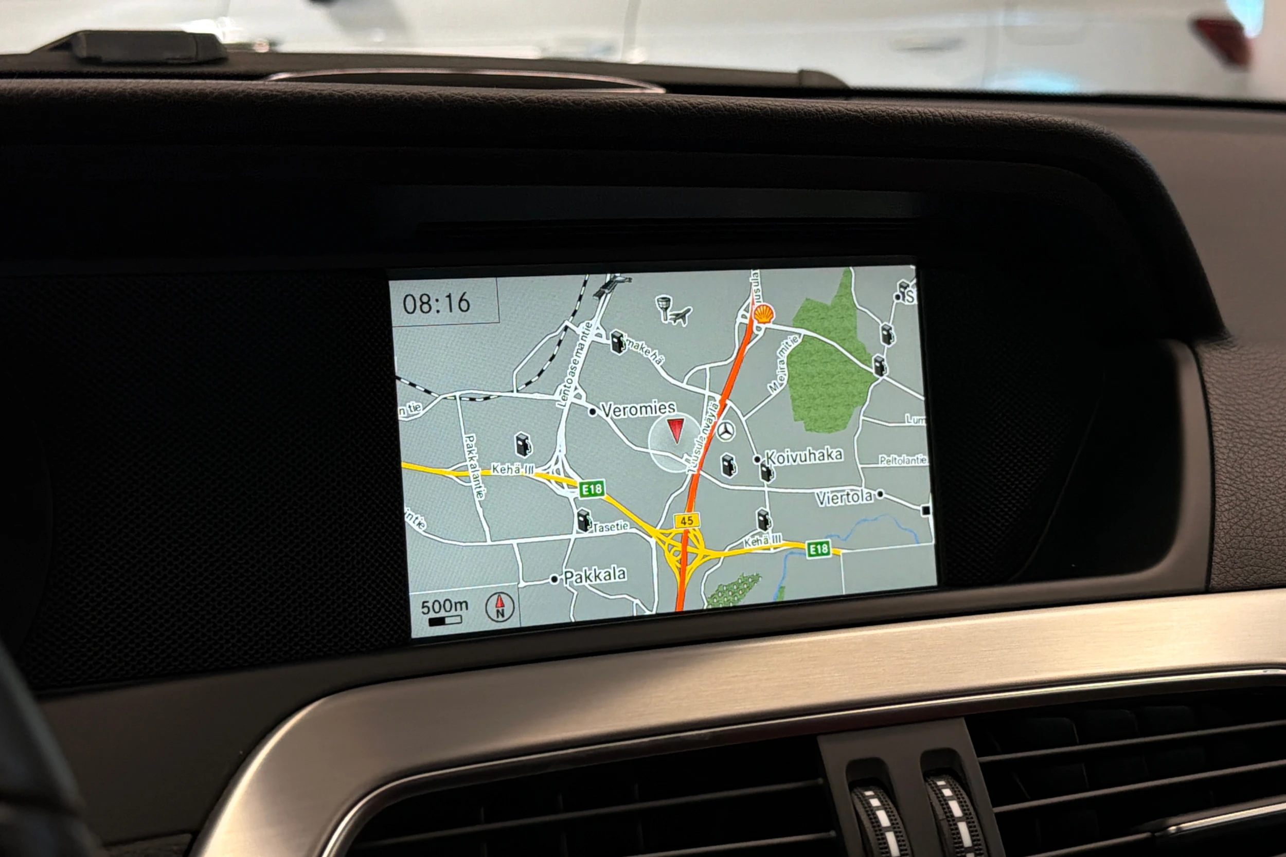 Harmaa Mercedes-Benz C 2013 kuva 23.