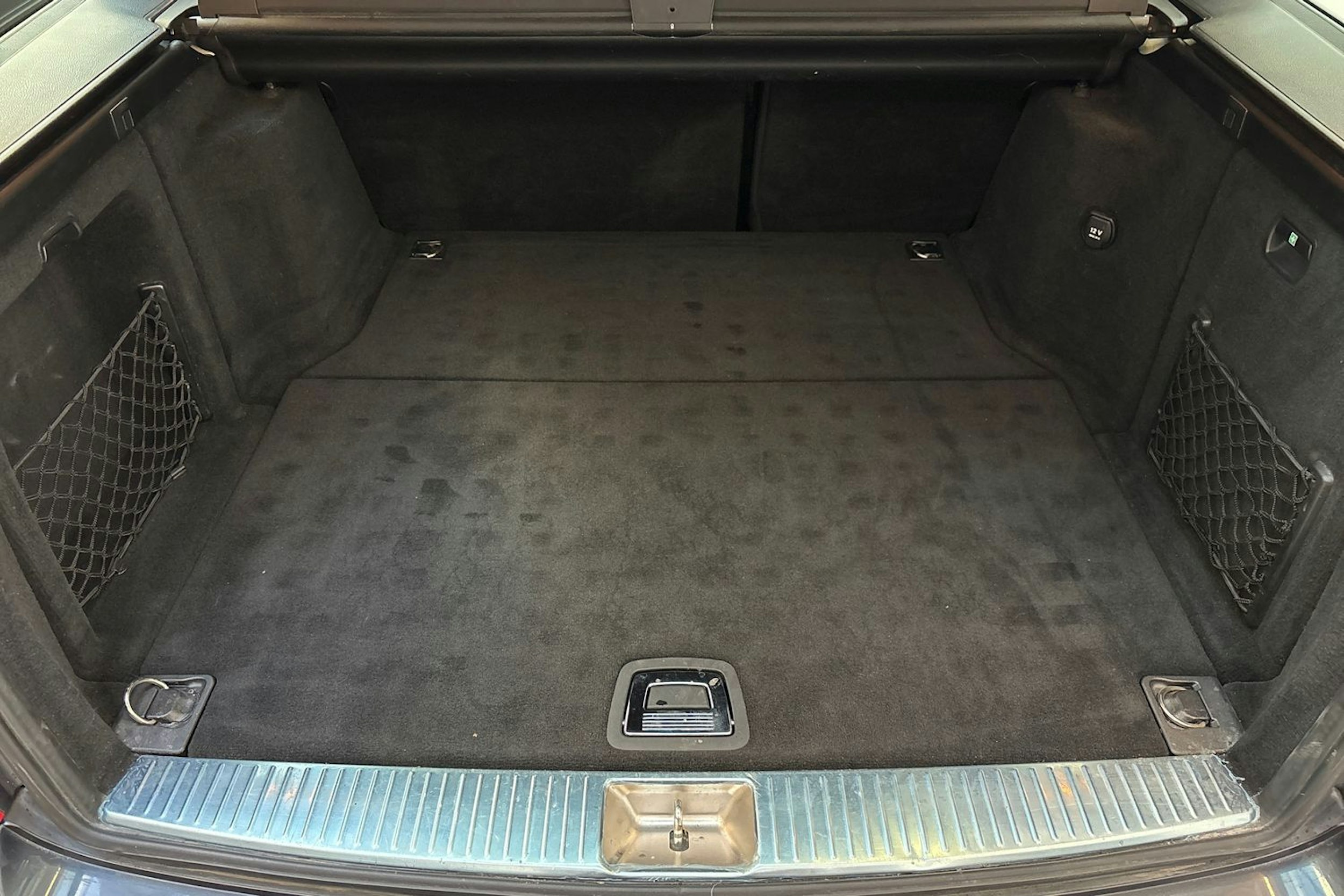 harmaa Mercedes-Benz C 2014 kuva 14.