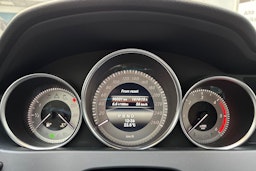 harmaa Mercedes-Benz C 2014 kuva 21.