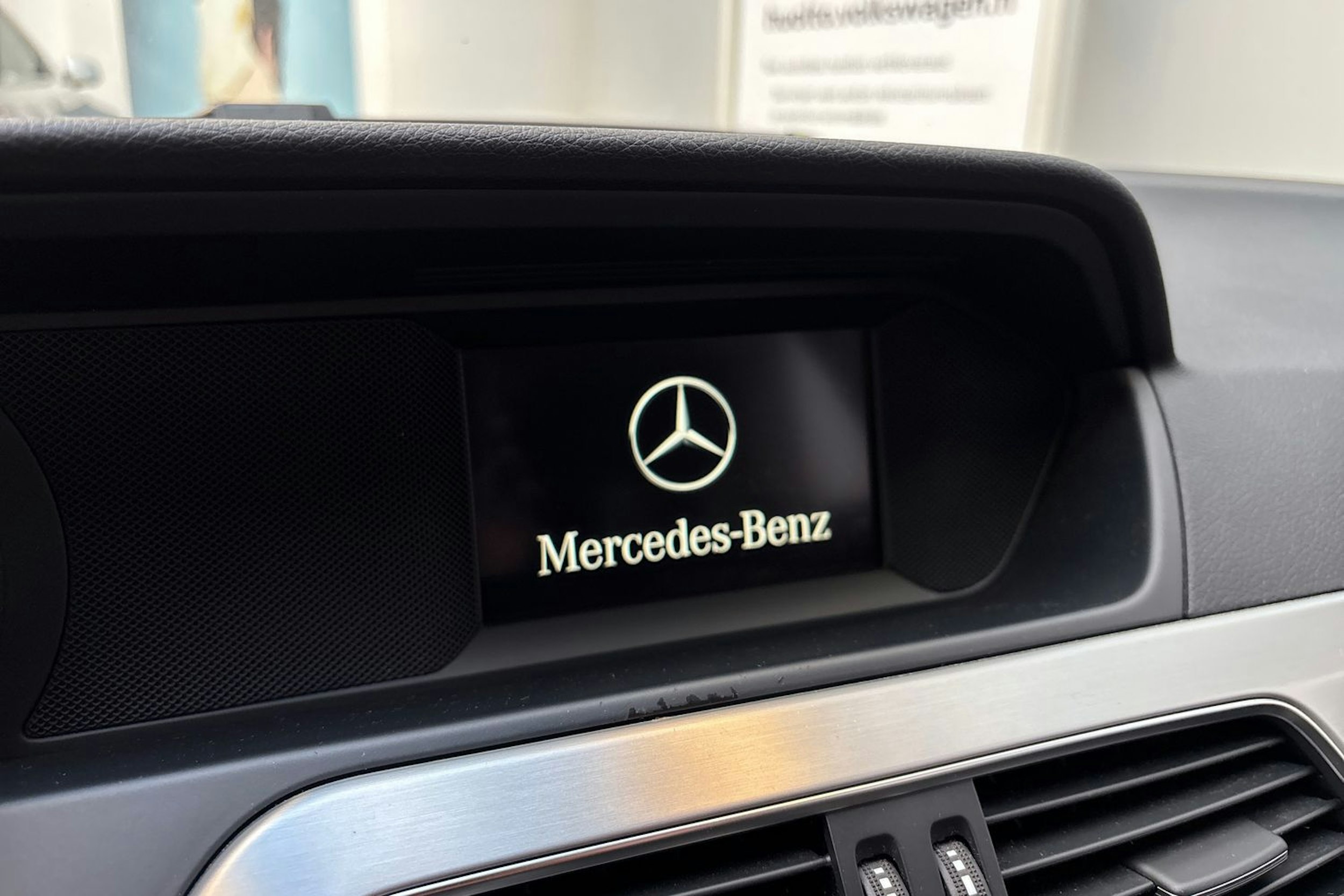 harmaa Mercedes-Benz C 2014 kuva 23.