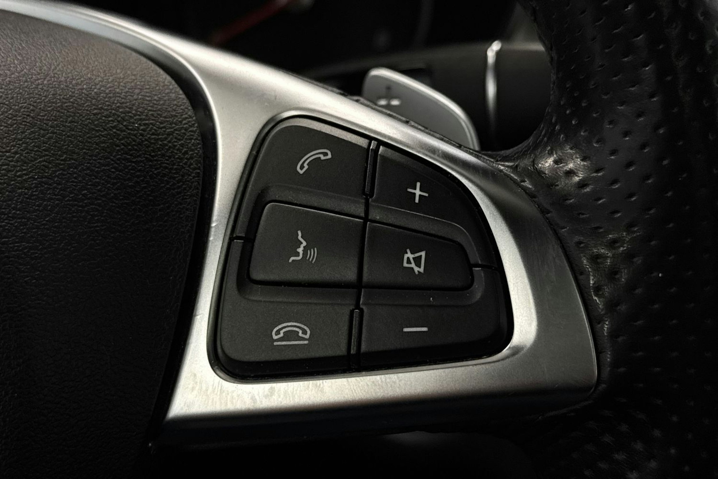 valkoinen Mercedes-Benz C 2014 kuva 22.