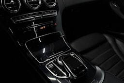 valkoinen Mercedes-Benz C 2014 kuva 26.