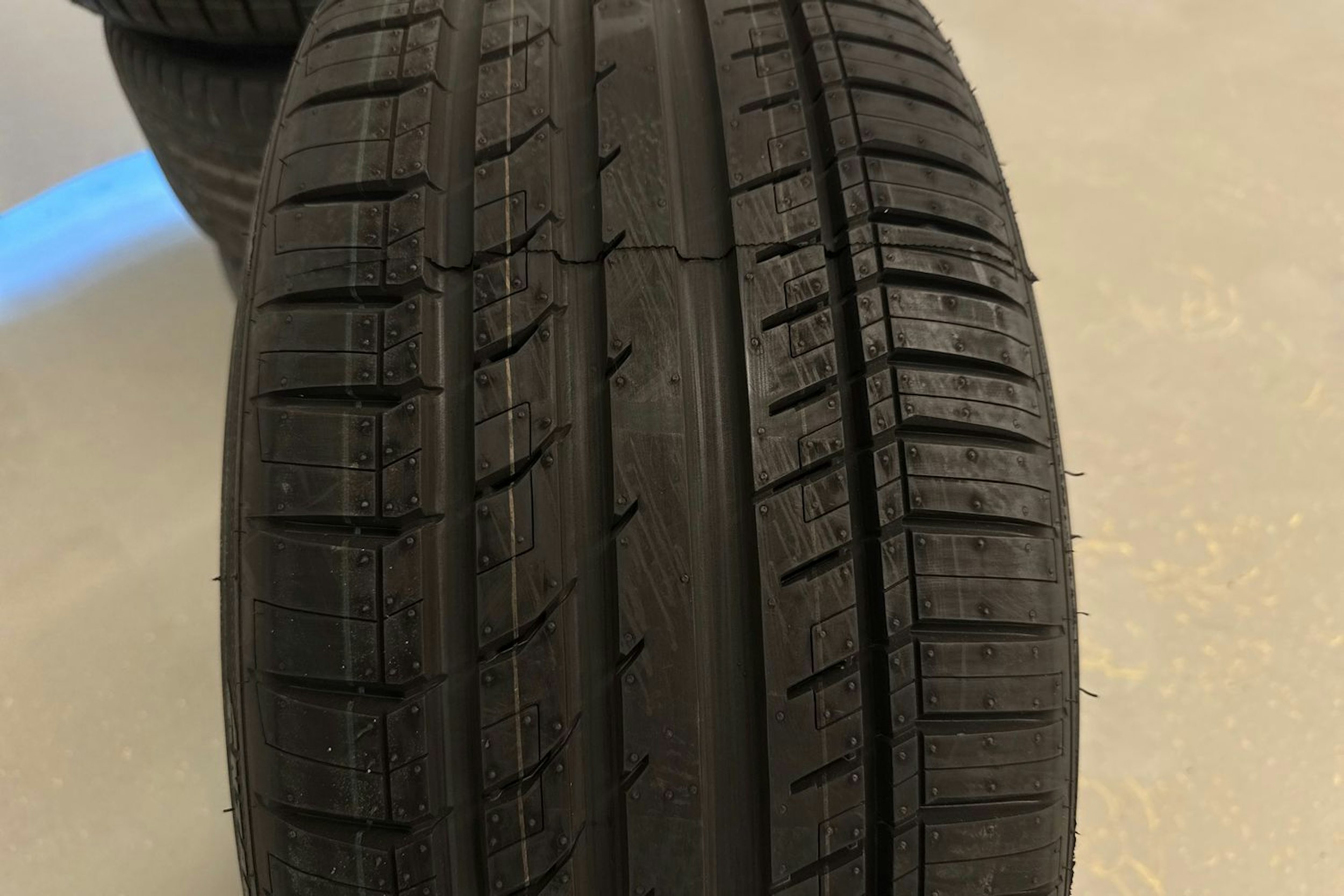 valkoinen Mercedes-Benz C 2014 kuva 38.