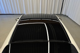 valkoinen Mercedes-Benz C 2014 kuva 39.