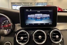 Sininen Mercedes-Benz C 2014 kuva 18.