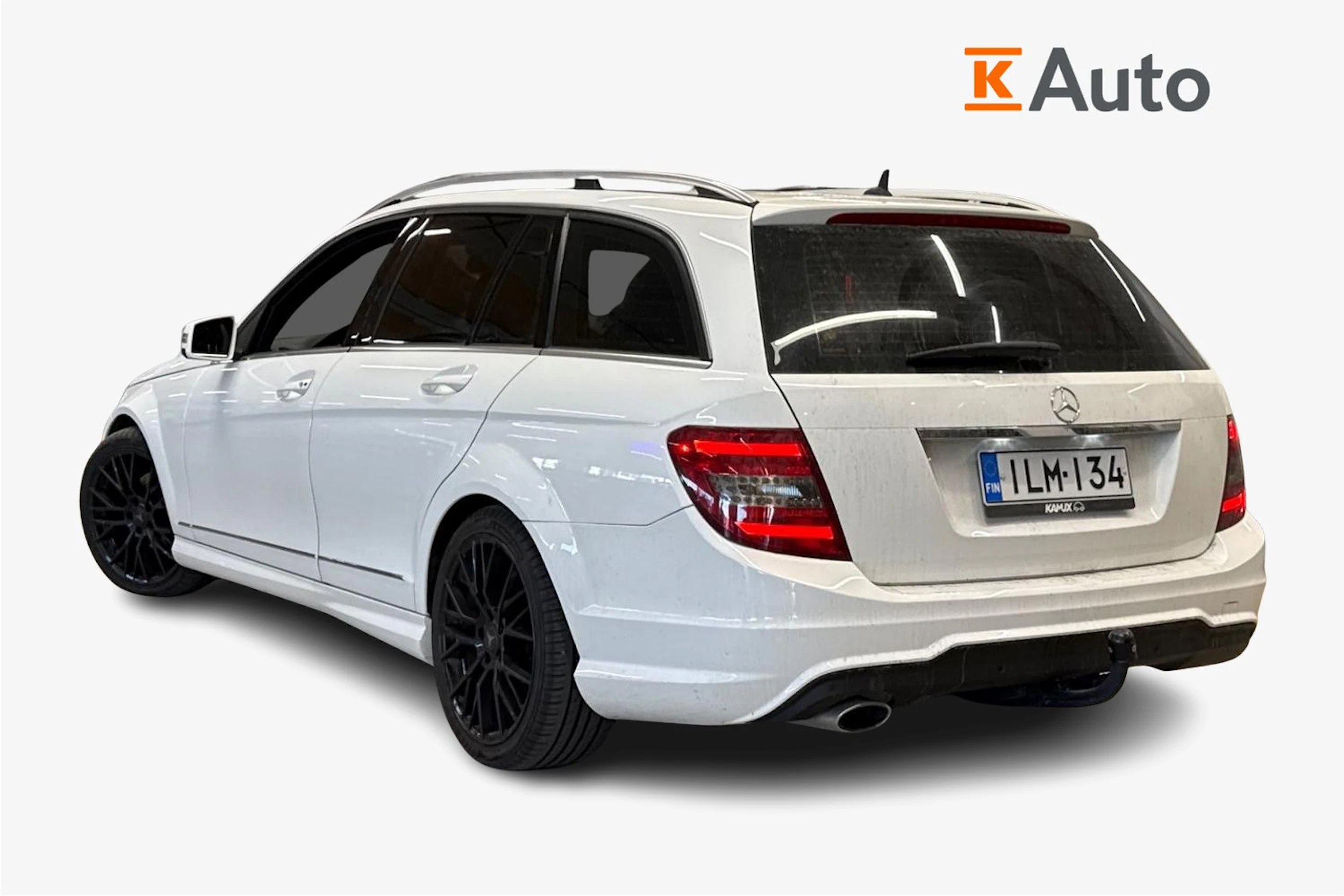 valkoinen Mercedes-Benz C 2014 kuva 2.