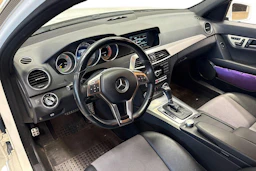 valkoinen Mercedes-Benz C 2014 kuva 3.