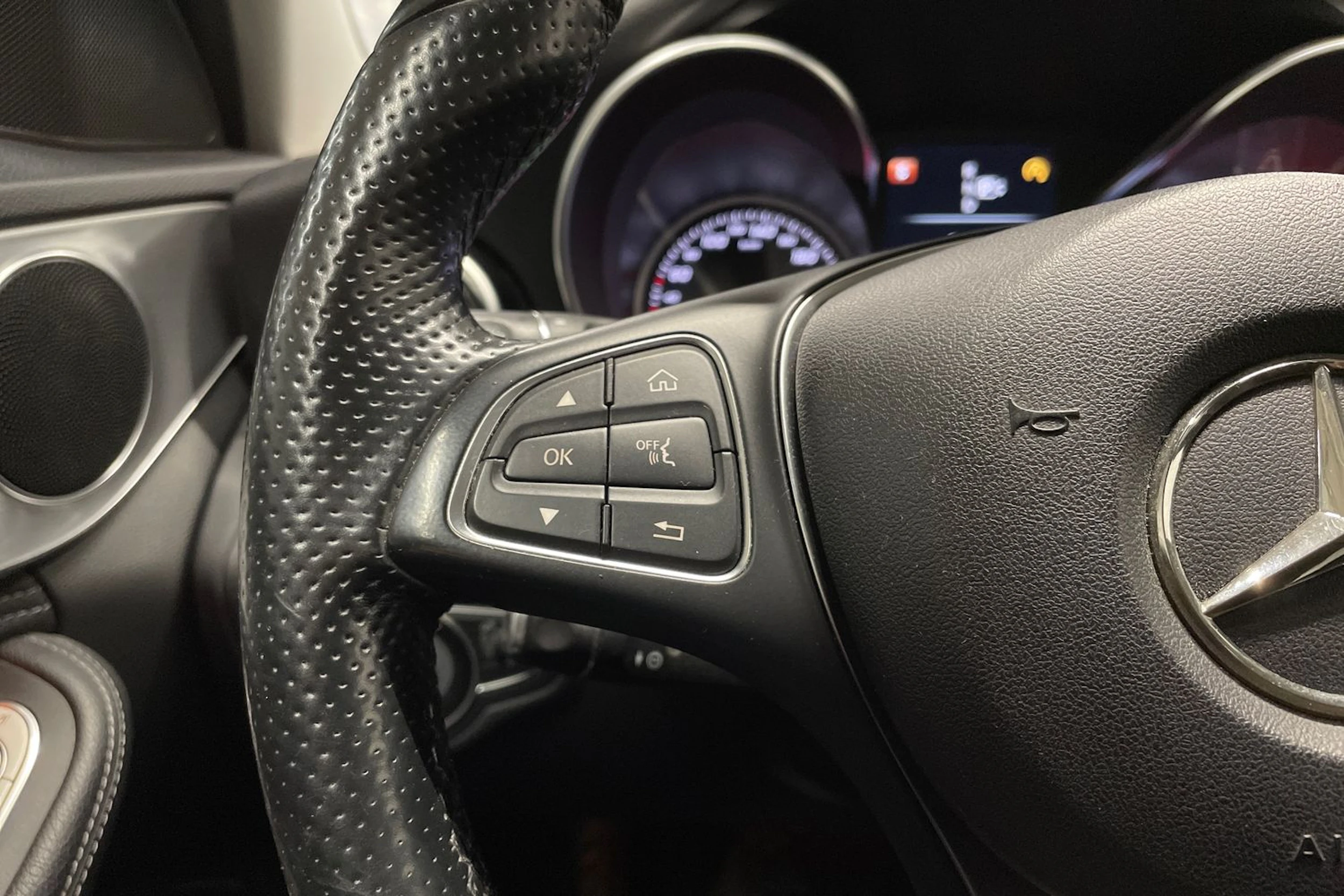 Hopea Mercedes-Benz C 2014 kuva 21.