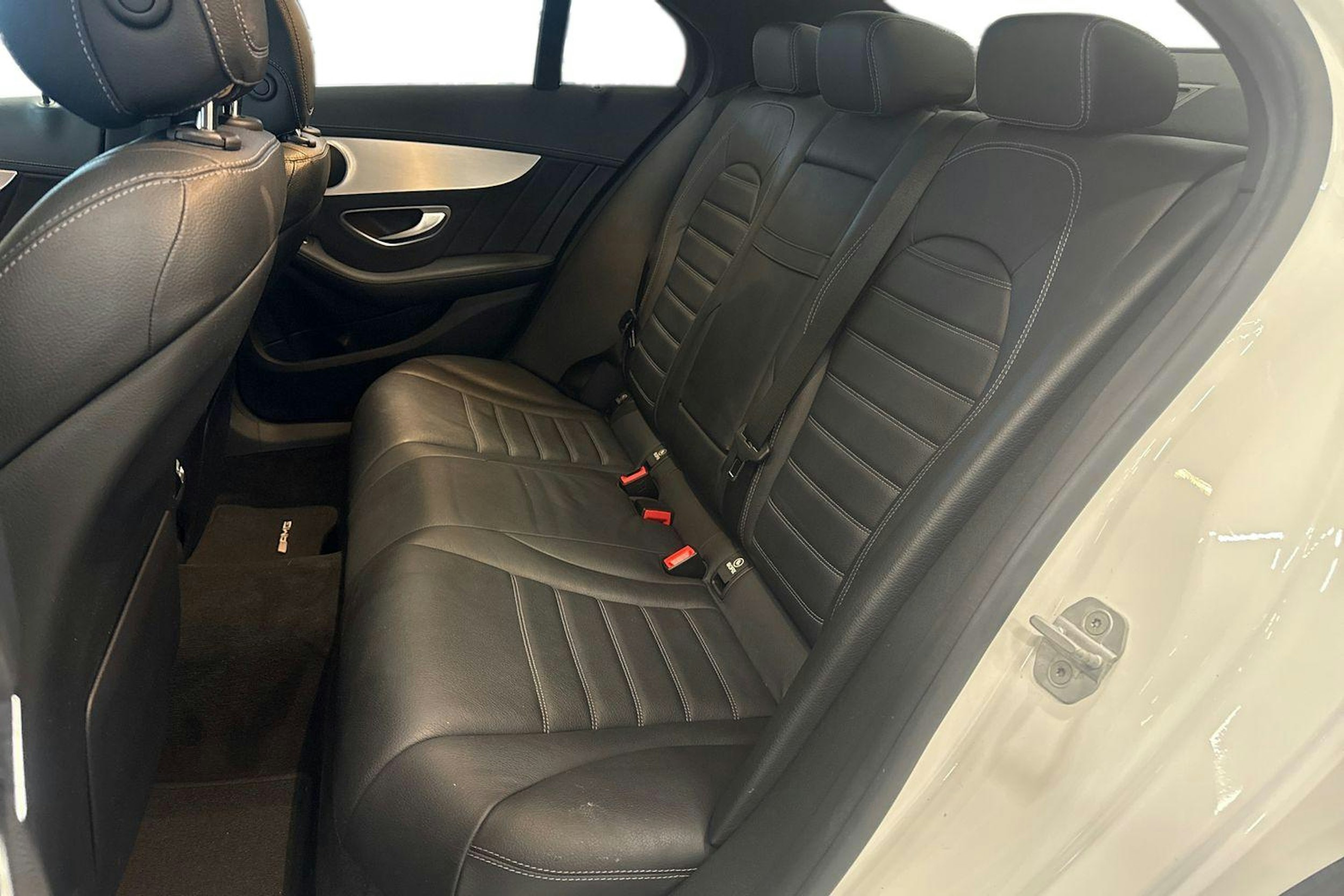 valkoinen Mercedes-Benz C 2014 kuva 8.