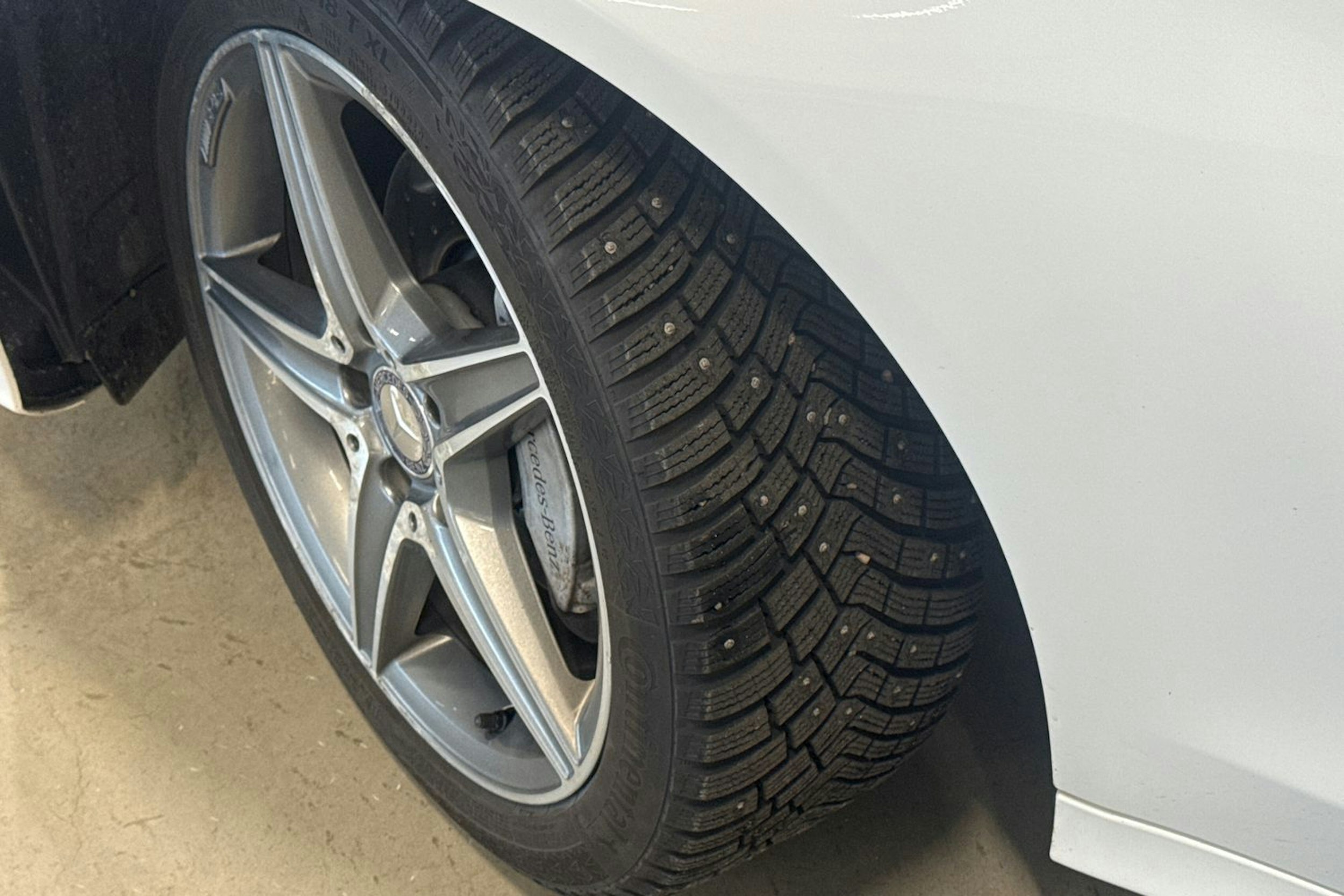 valkoinen Mercedes-Benz C 2014 kuva 10.