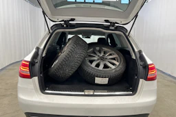 valkoinen Mercedes-Benz C 2014 kuva 7.